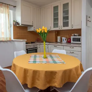 apartment-dinka-trogir.hotels-in-trogir.com/